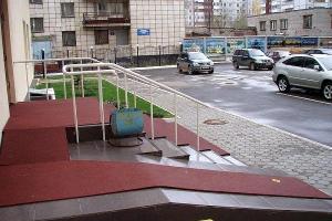 Противоскользящее покрытие для ступеней и лестницы  Автодорога Екатеринбург-Челябинск